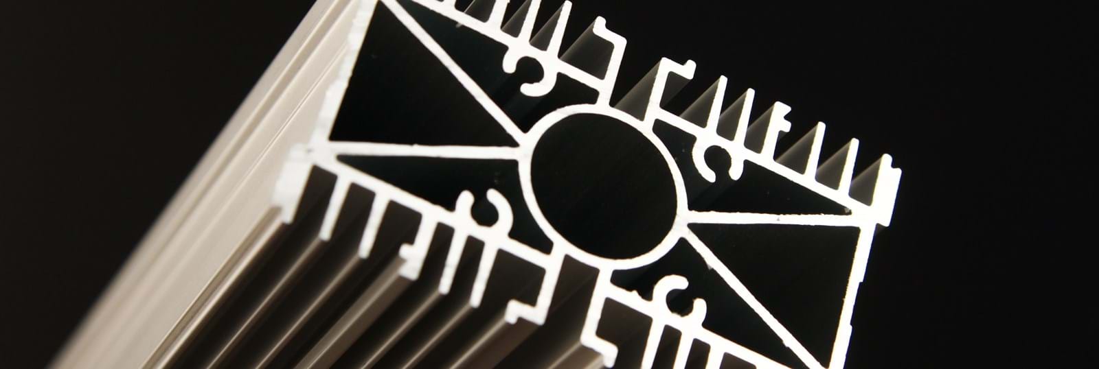 Specialprofil i aluminium