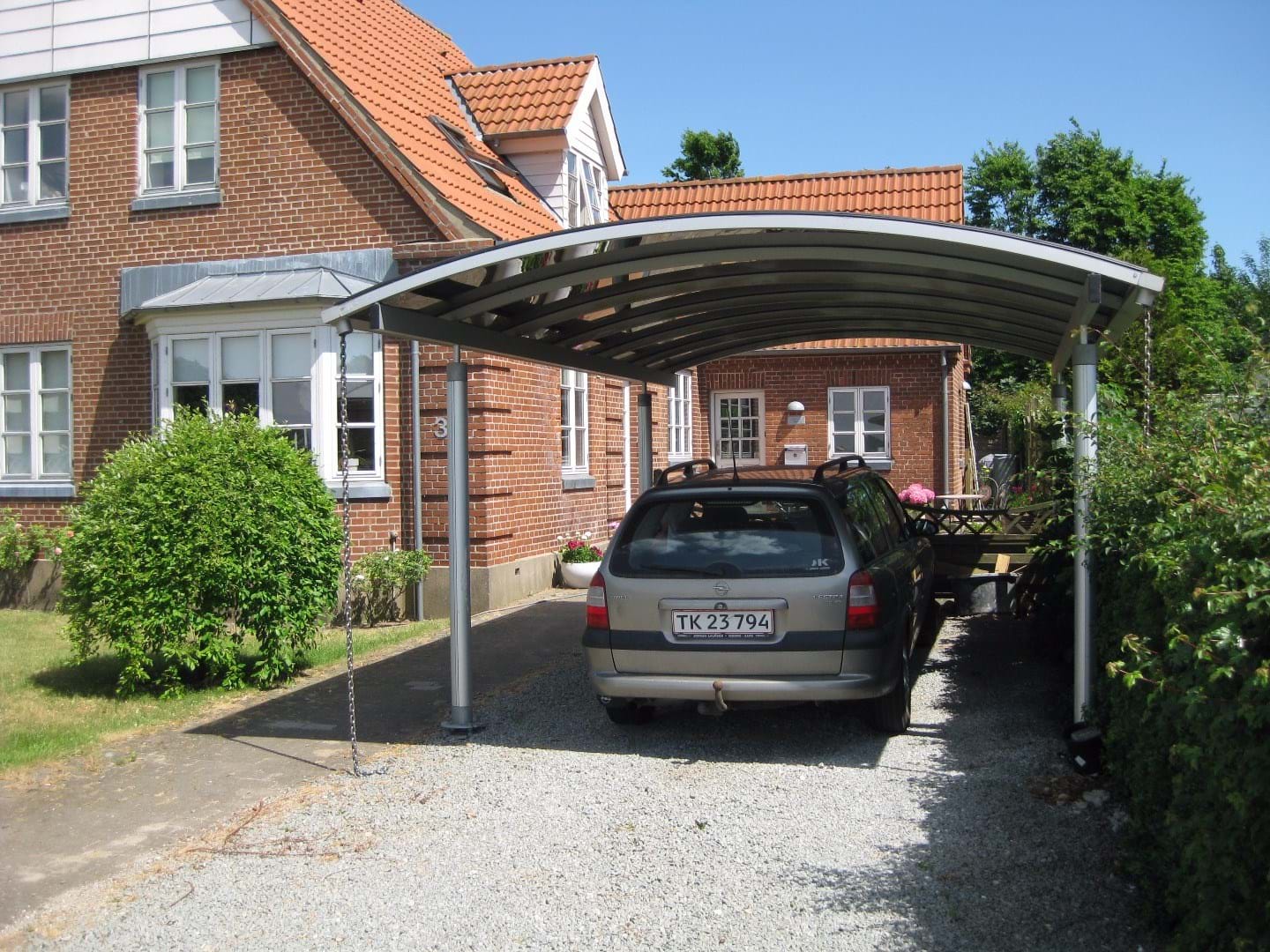 Når vi laver nye profiler, lader vi det gå gennem Alumecos eksperter