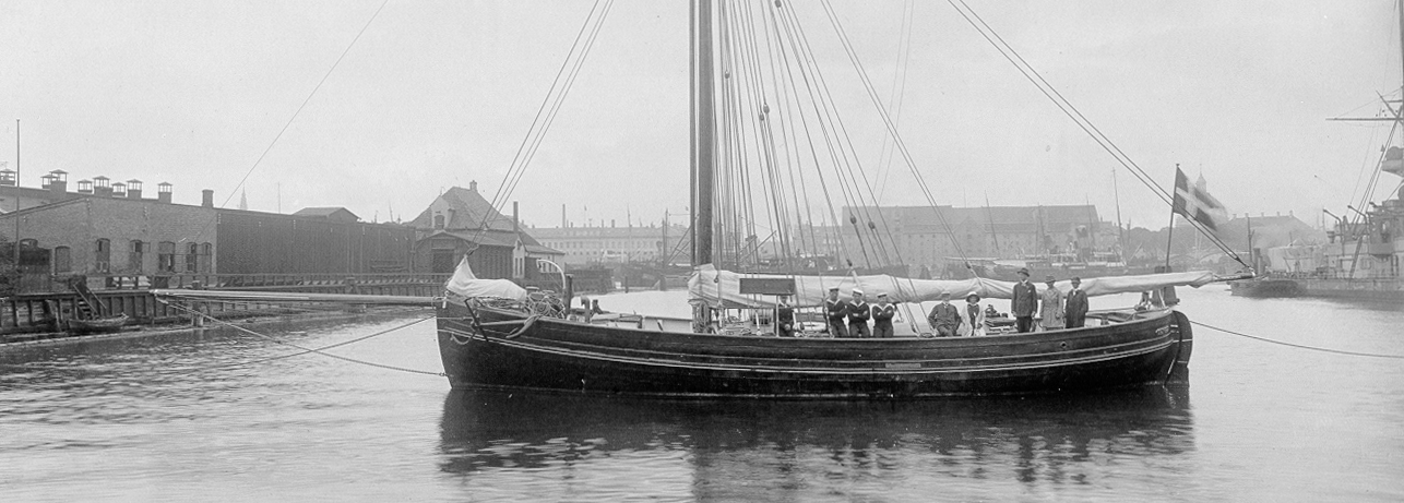 Thyra Kbh sep.1904 - png1.png